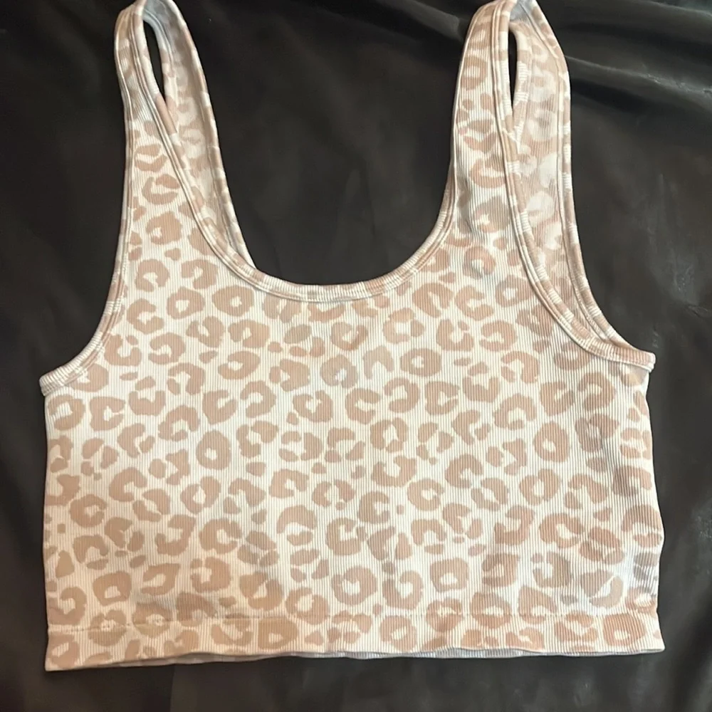 Size M Cheetah Print Tank! Light Pink! - Picture 3 of 3